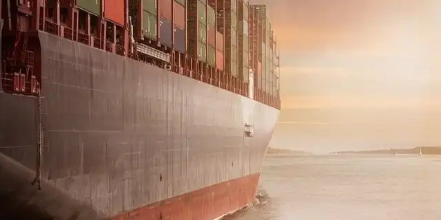Bulk cargo sea shipment being transported for freight forwarding company dubai
